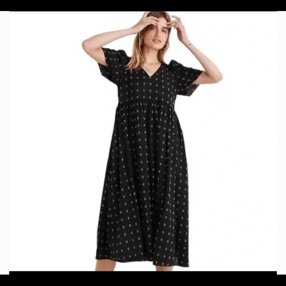 Madewell Dobby Short Sleeve V-Neck Easy Midi Dress SOLD OUT